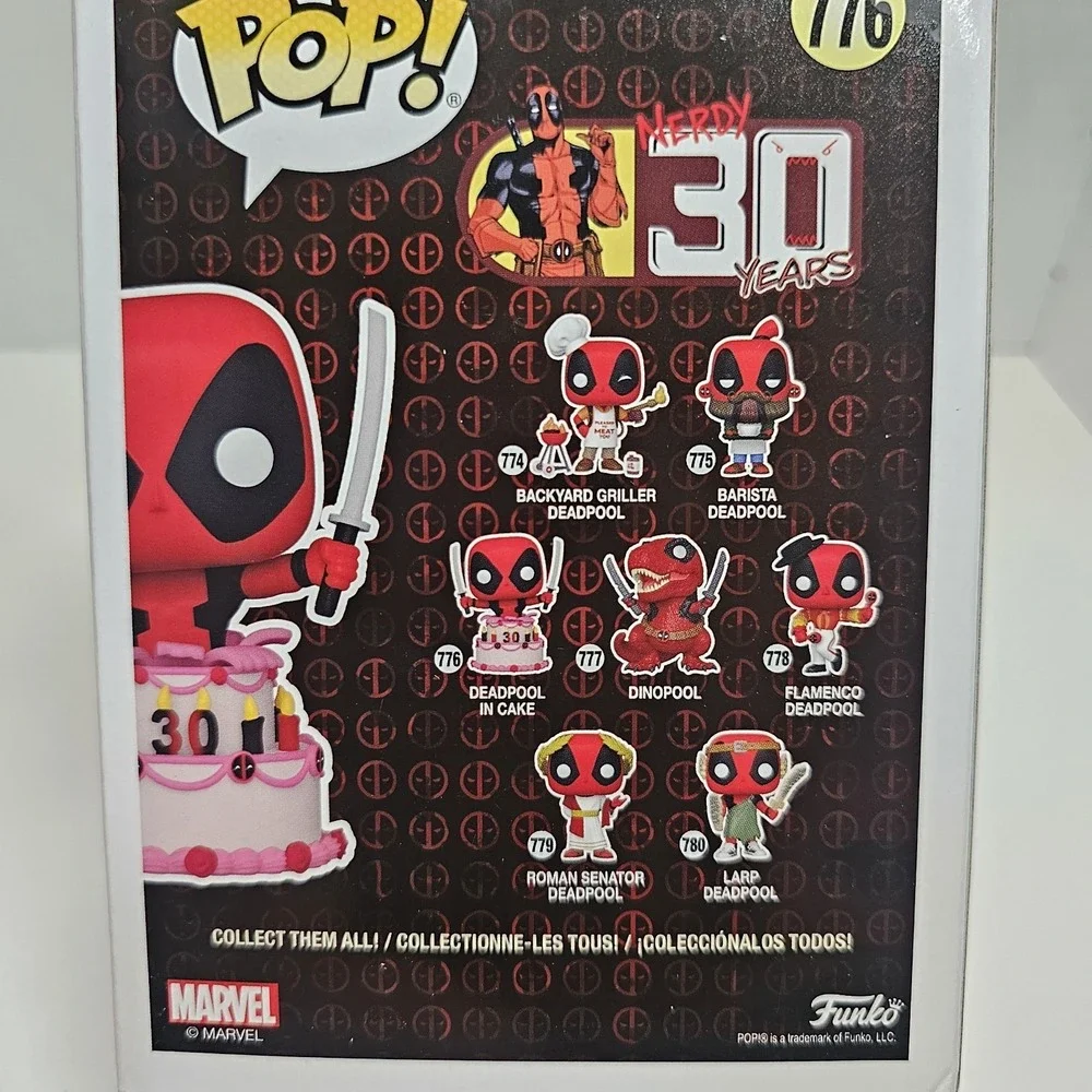 Funko POP Deadpool 776 7-11 7-Eleven Exclusive Deadpool in Cake